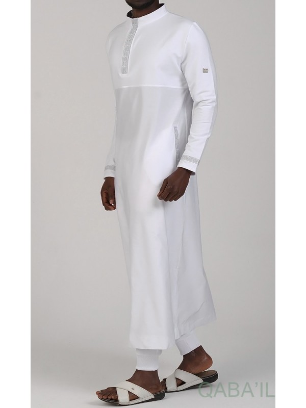 Qamis Long Eminence - Noir broderie Doré - Qabail