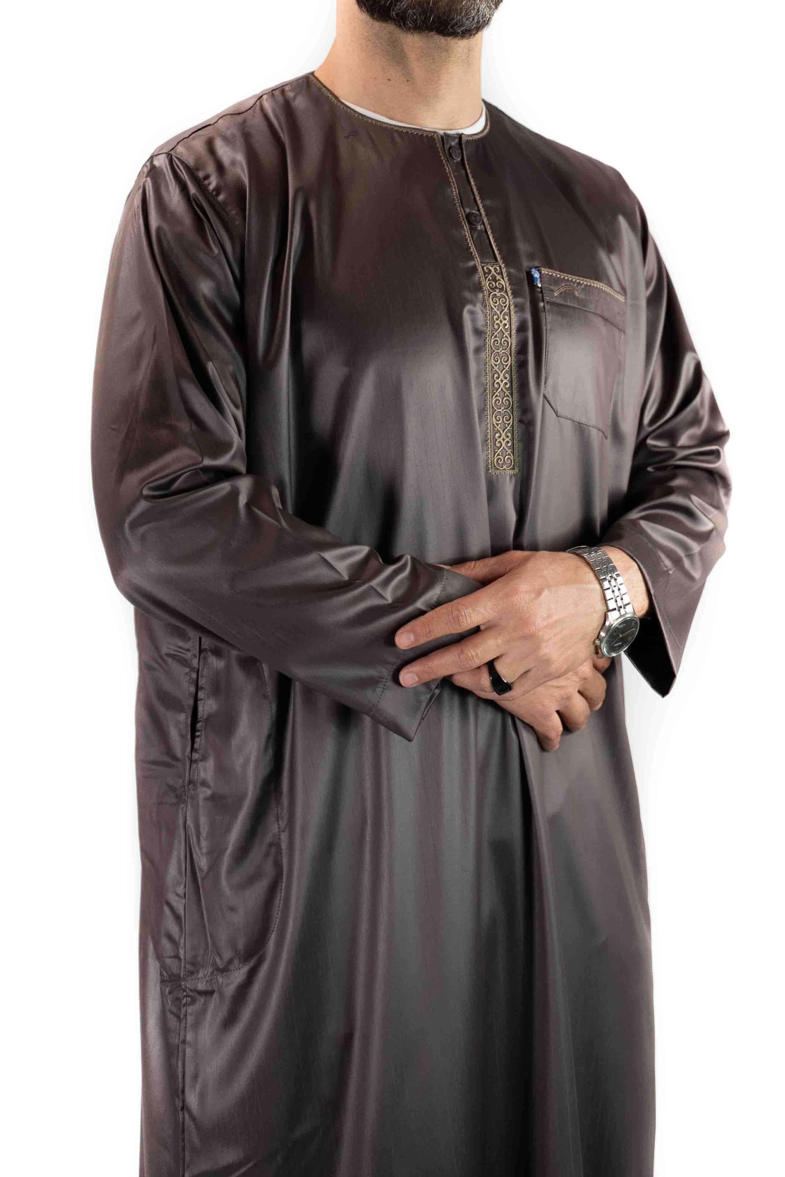 Qamis Ikaf Marron  satiné manches longues