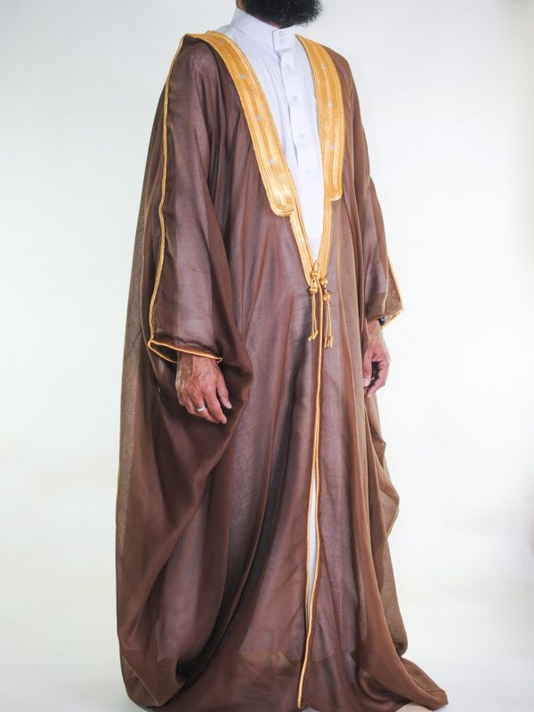 Bisht saoudien marron