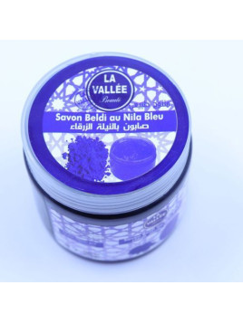 Savon noir à la poudre de nila