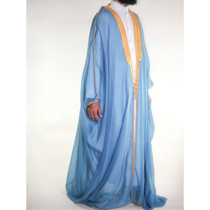 Bisht saoudien bleu clair