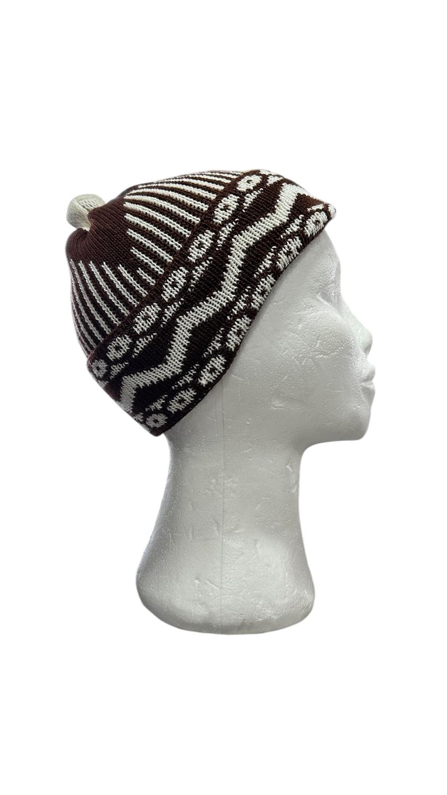 Bonnet africain bordeaux