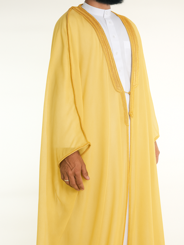 Bisht saoudien moutarde