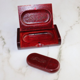 Clé USB (16 Go) Encyclopédie audio du Coran - bois bordeaux