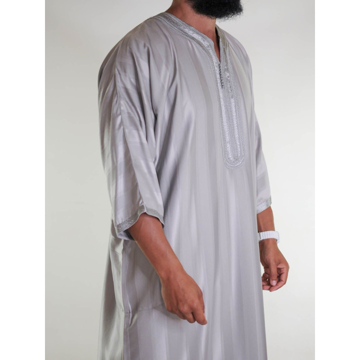 Gandoura marocaine jawhara - gris taupe / Broderie ton sur ton