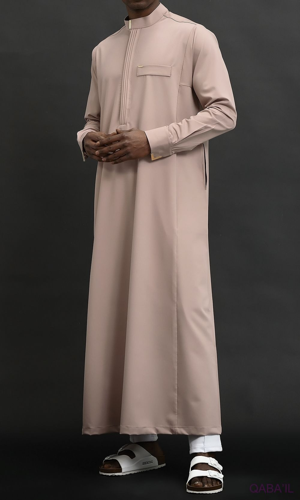 Qamis Long Eminence - Noir broderie Doré - Qabail