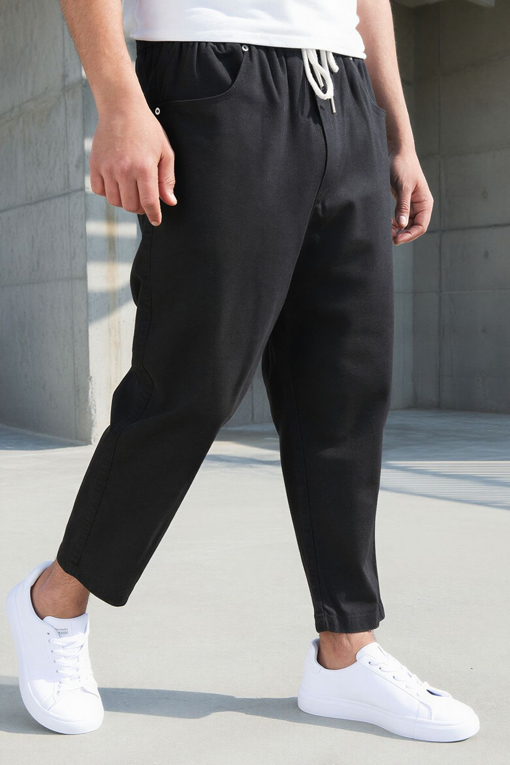 Qamis Long Eminence - Noir broderie Doré - Qabail