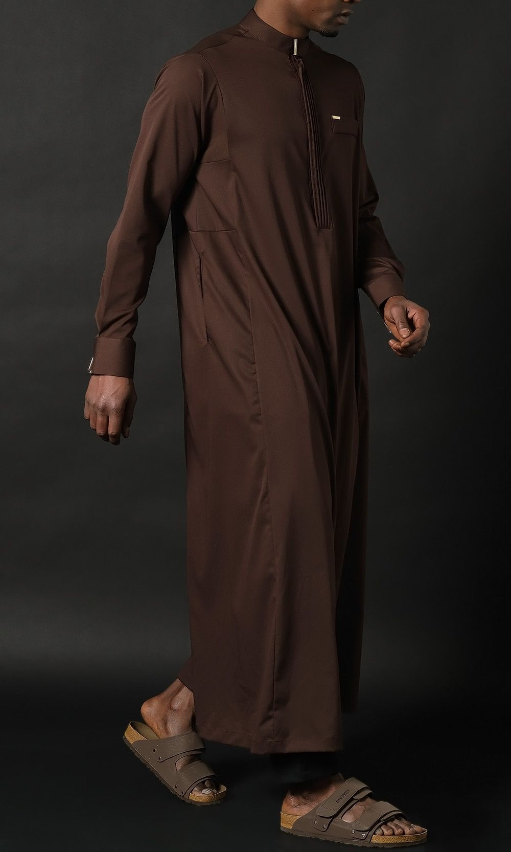 Qamis Long Eminence - Noir broderie Doré - Qabail