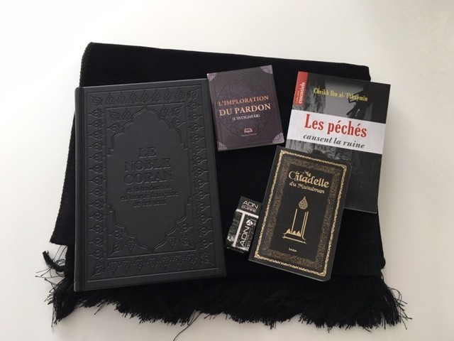 Coffret Cadeau Tapis / Coran noir